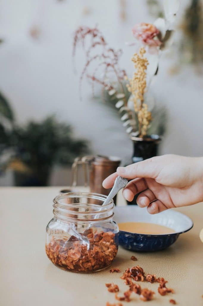 Herboristerie DIY : vaporisateur d'ambiance pour la maison - Le Monde au  Naturel