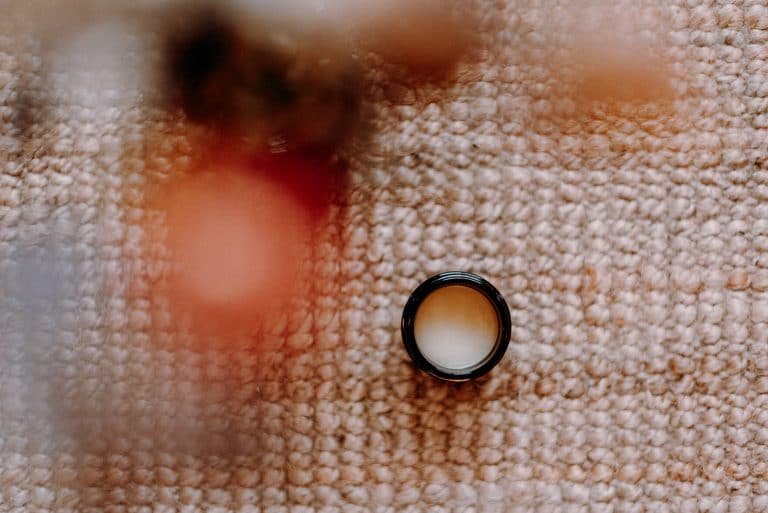 Baume au café pour yeux fatigués