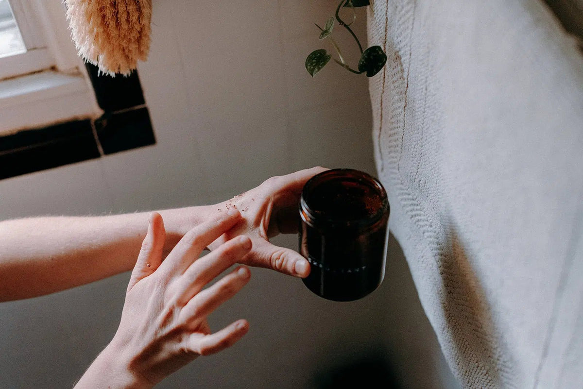 Exfoliant corporel au café - Les Mauvaises Herbes