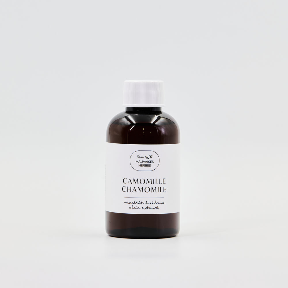 Macérât huileux de camomille du Québec - Les Mauvaises Herbes