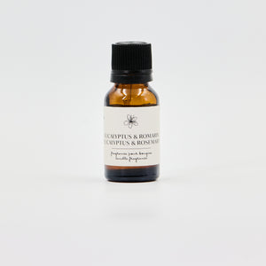 Mélanges d’huiles essentielles pour bougies maison - Les Mauvaises Herbes