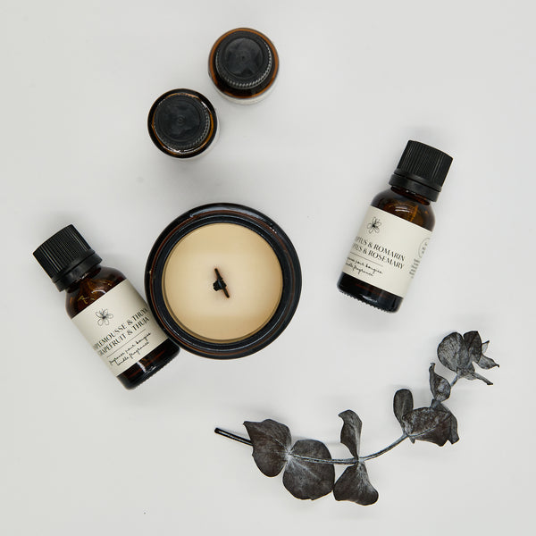 Mélanges d’huiles essentielles pour bougies maison - Les Mauvaises Herbes