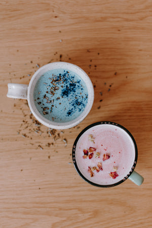Latté nocturne rose - rose et camomille - Les Mauvaises Herbes