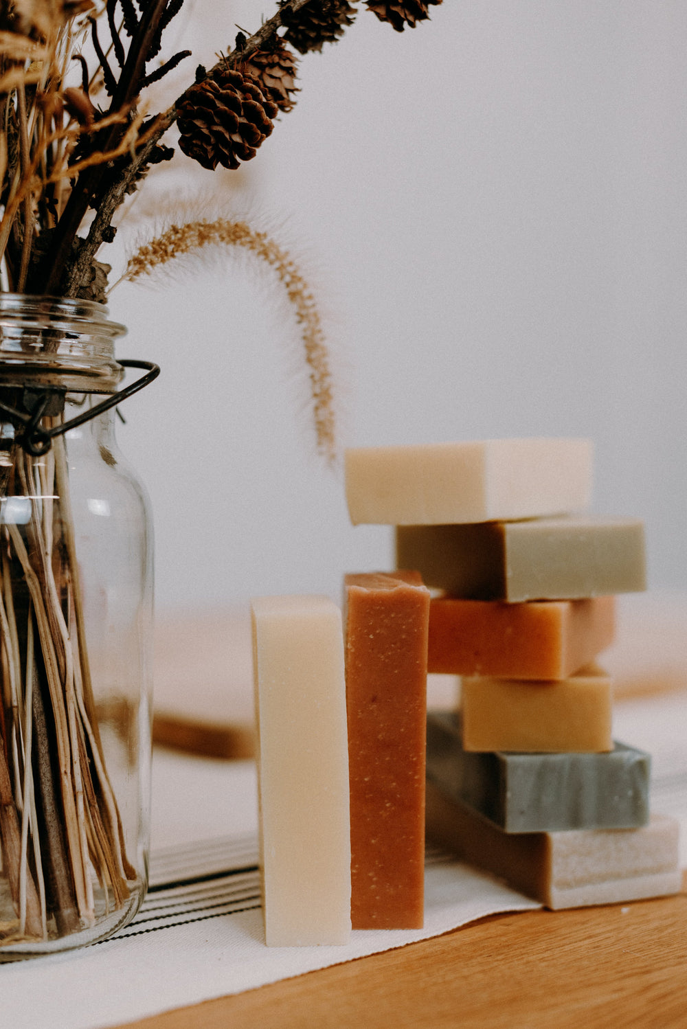Initiation à la savonnerie artisanale | Atelier en ligne - Les Mauvaises Herbes